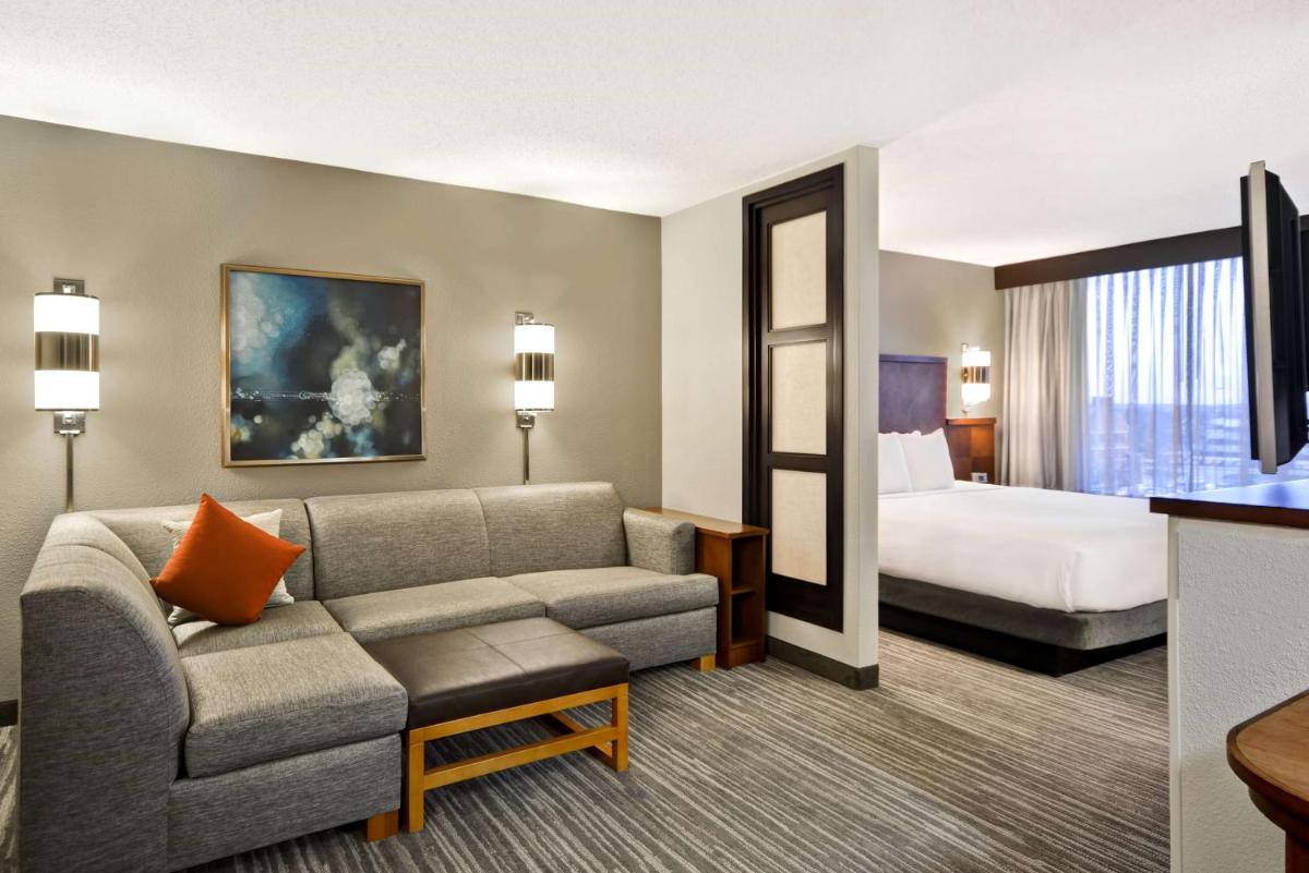 Hyatt Place Columbus Worthington - image 6