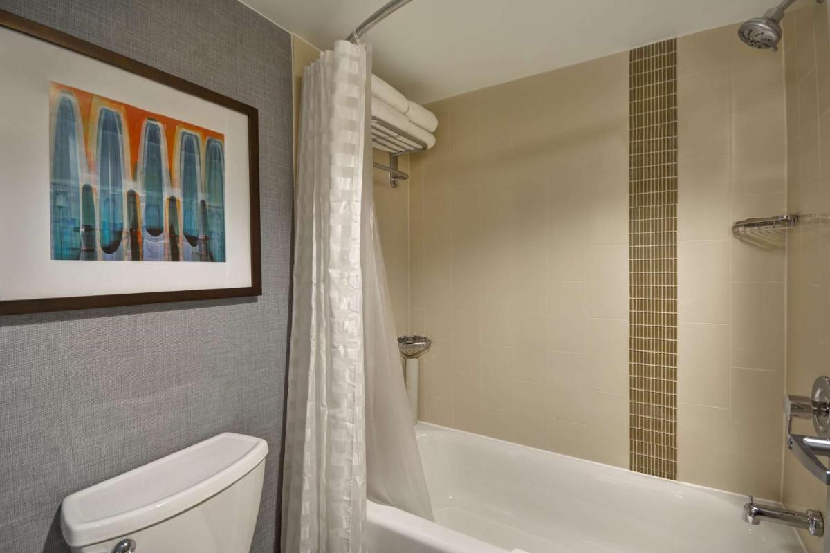 Hyatt Place Columbus Worthington - image 7
