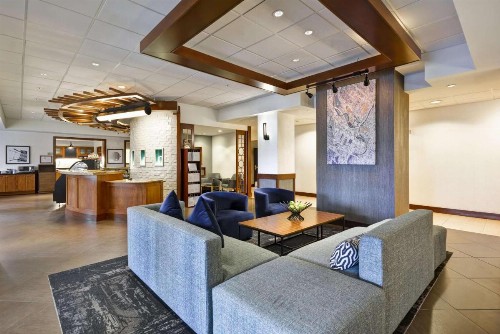 Hyatt Place Columbus Worthington - image 9