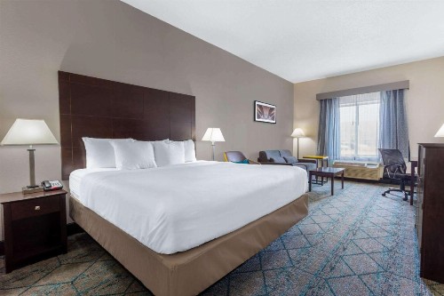 La Quinta by Wyndham Columbus West - Hilliard - image 11