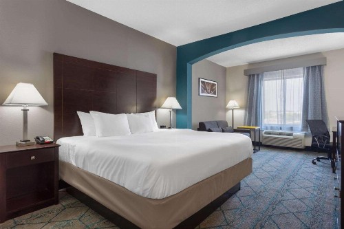 La Quinta by Wyndham Columbus West - Hilliard - image 19