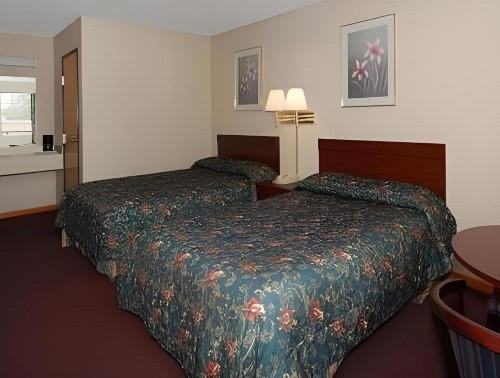 Econo Lodge Columbus - image 25