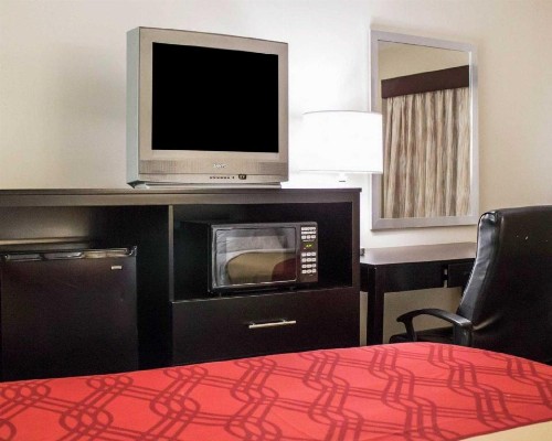 Econo Lodge Columbus - image 34