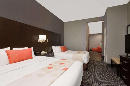 Hawthorn Suites by Wyndham Columbus West - image 10