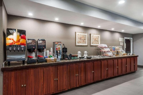 Hawthorn Suites by Wyndham Columbus West - image 23