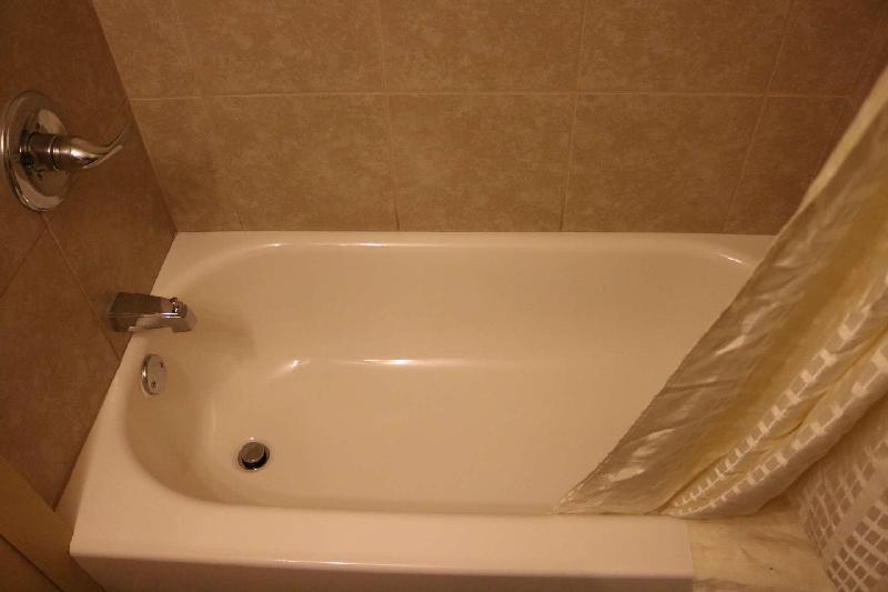 Inn Towne Motel - image 7