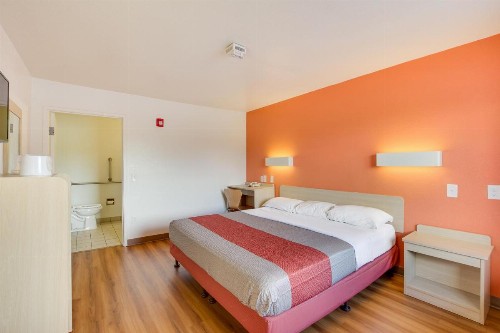 Motel 6-Columbus OH - West - image 12