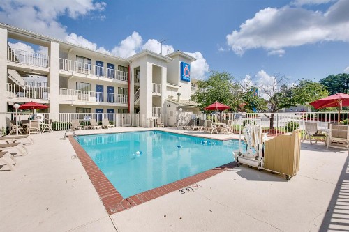 Motel 6-Columbus OH - West - image 16