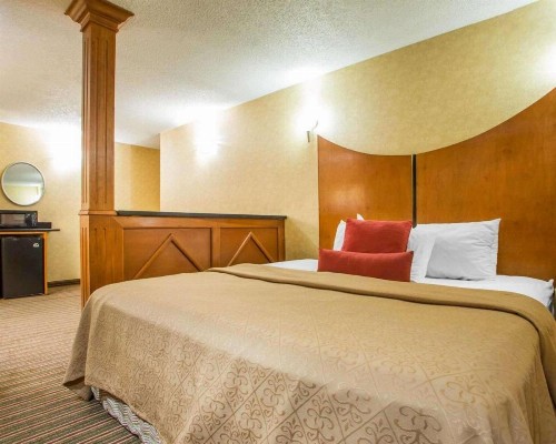 Quality Inn and Suites North/Polaris - image 32