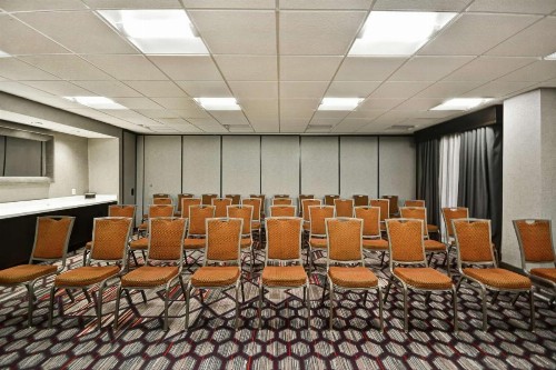Hampton Inn & Suites Columbus-Easton Area - image 36