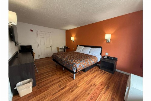 Motel 6-Columbus OH - image 22
