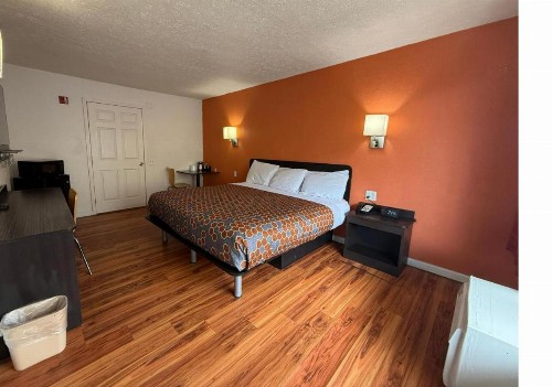 Motel 6-Columbus OH - image 32