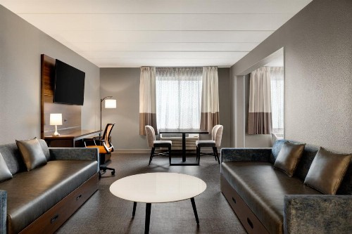 Four Points by Sheraton Columbus-Polaris - image 24