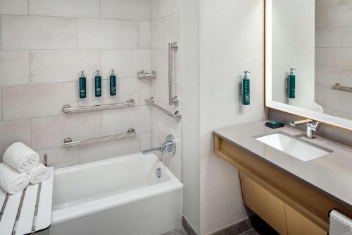Hilton Columbus Downtown - image 39