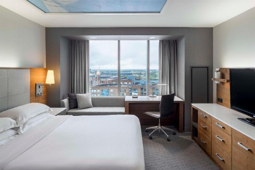 Hilton Columbus Downtown - image 41