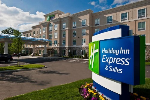 Holiday Inn Express & Suites Columbus - Easton Area an IHG Hotel