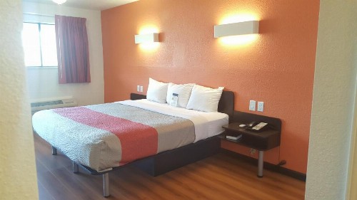 Motel 6-Columbus OH - OSU - image 16