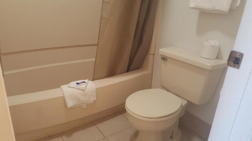 Motel 6-Columbus OH - OSU - image 21