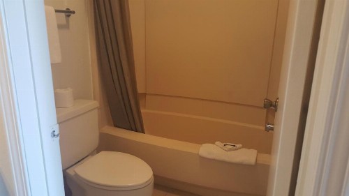 Motel 6-Columbus OH - OSU - image 35