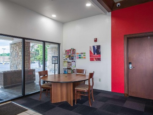 Motel 6-Columbus OH - OSU - image 38