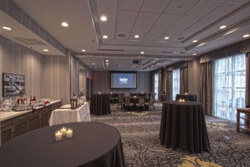 Hampton Inn & Suites Columbus/University Area - image 28