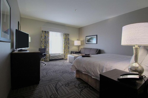 Hampton Inn & Suites Columbus/University Area - image 36