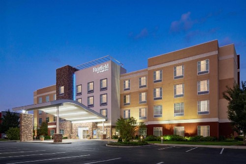 Fairfield Inn & Suites by Marriott Columbus Dublin - image 2