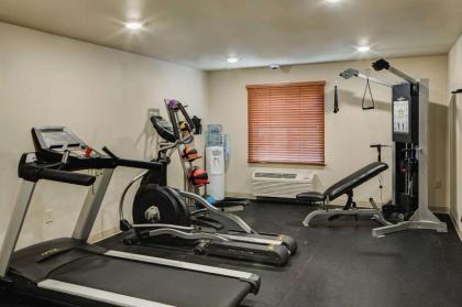 WoodSpring Suites Columbus NE I-270 Airport - image 15