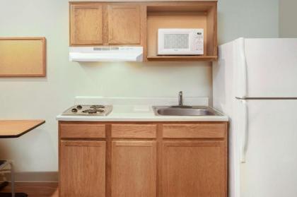 WoodSpring Suites Columbus NE I-270 Airport - image 13