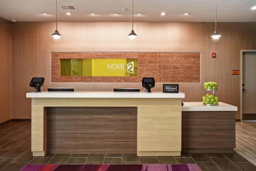 Home2 Suites By Hilton Columbus Downtown - image 6