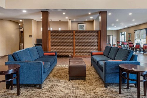 Comfort Suites Columbus Airport - image 11