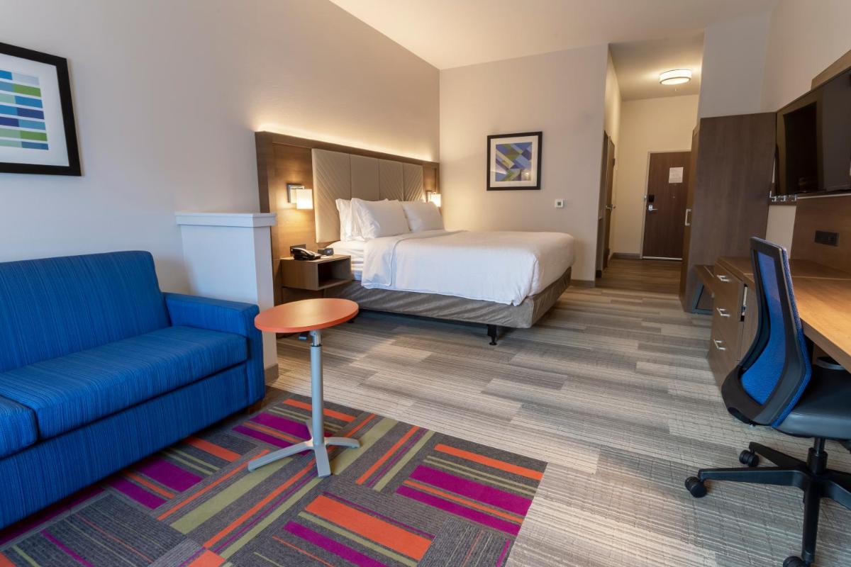 Holiday Inn Express & Suites - Columbus - Worthington an IHG Hotel - image 2