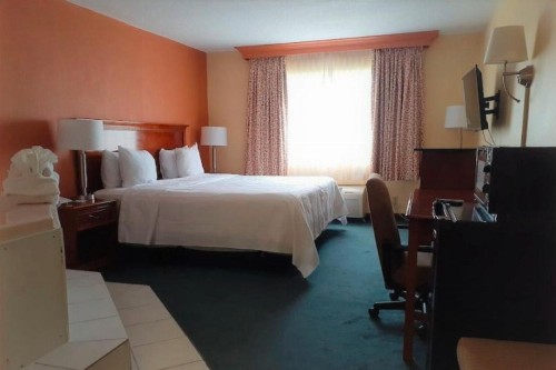 Buckeye Inn Express - image 16