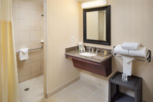 DoubleTree by Hilton Los Angeles/Commerce - image 25