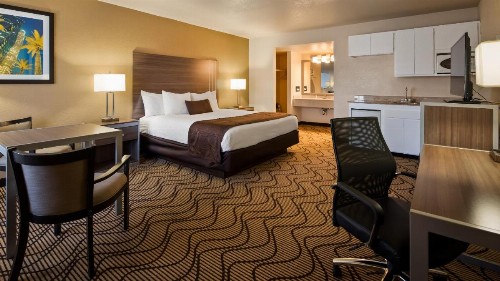 Best Western Heritage Inn - image 2