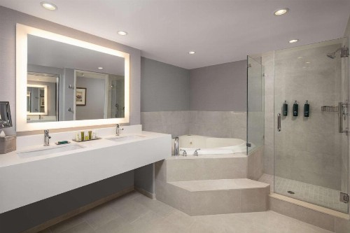 Hilton Concord - image 25
