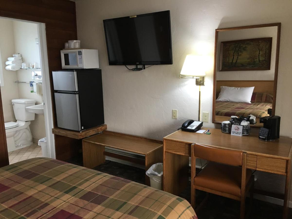 Southsider Motel - image 7