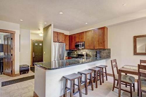 Ca1203 The Cache Condo - image 6