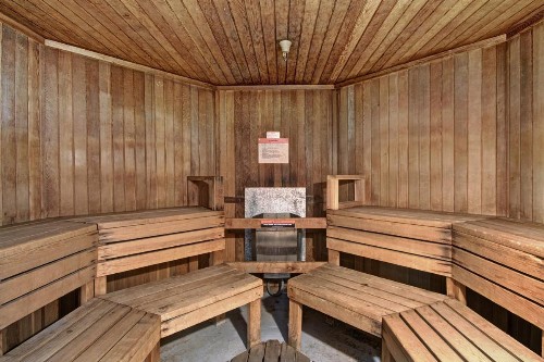 VS643 Square Condo - image 7
