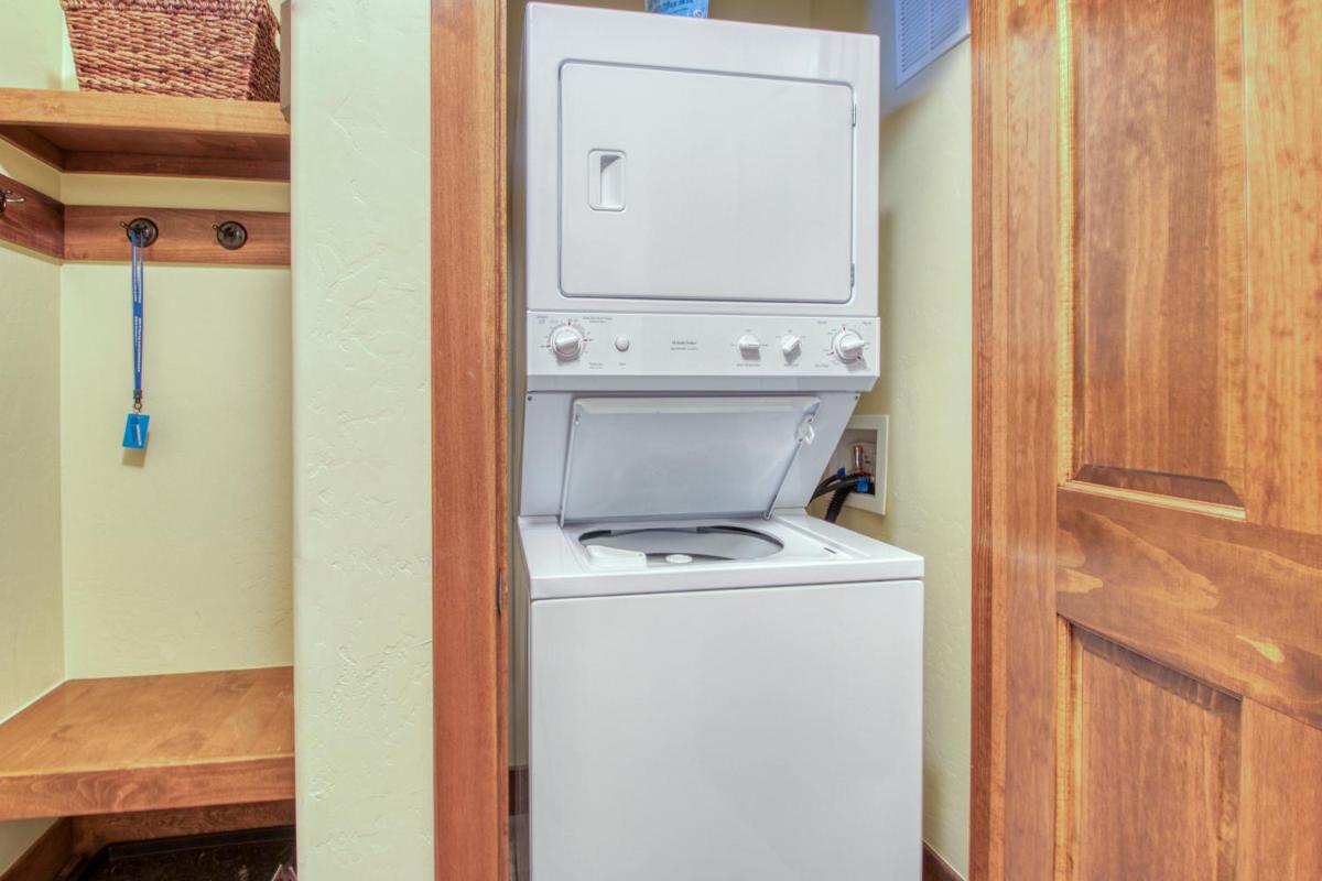 The Cache in West Village - image 7