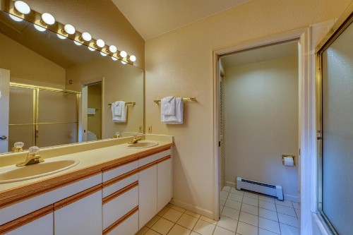 Fairway Getaway - image 11