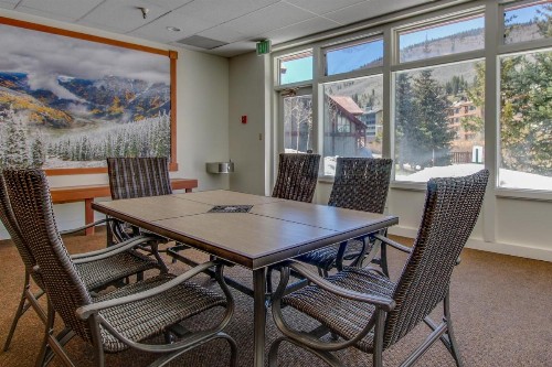 Suite in The Village - image 12