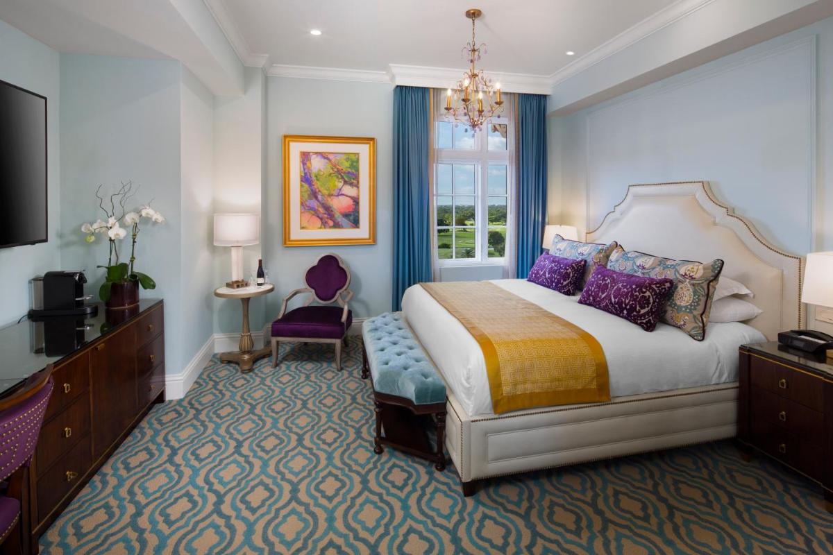 Biltmore Hotel - image 2