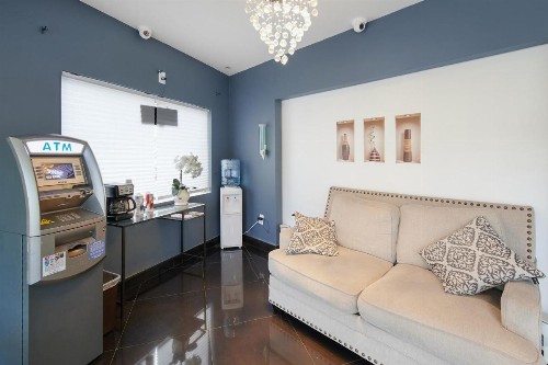 OYO Hotel Coral Gables - Miami Airport - image 28