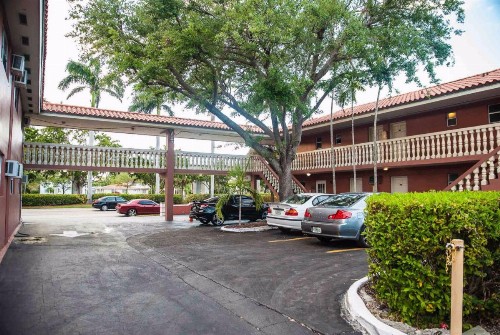 Gables Inn - image 18