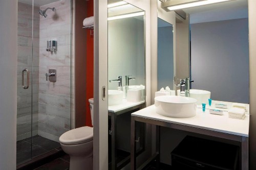 Aloft Coral Gables - image 11