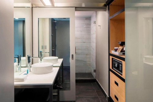 Aloft Coral Gables - image 7