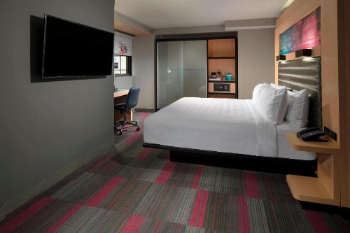Aloft Coral Gables - image 8