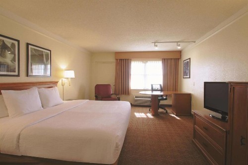 La Quinta by Wyndham Coral Springs University Dr - image 10