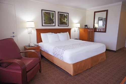 La Quinta by Wyndham Coral Springs University Dr - image 13